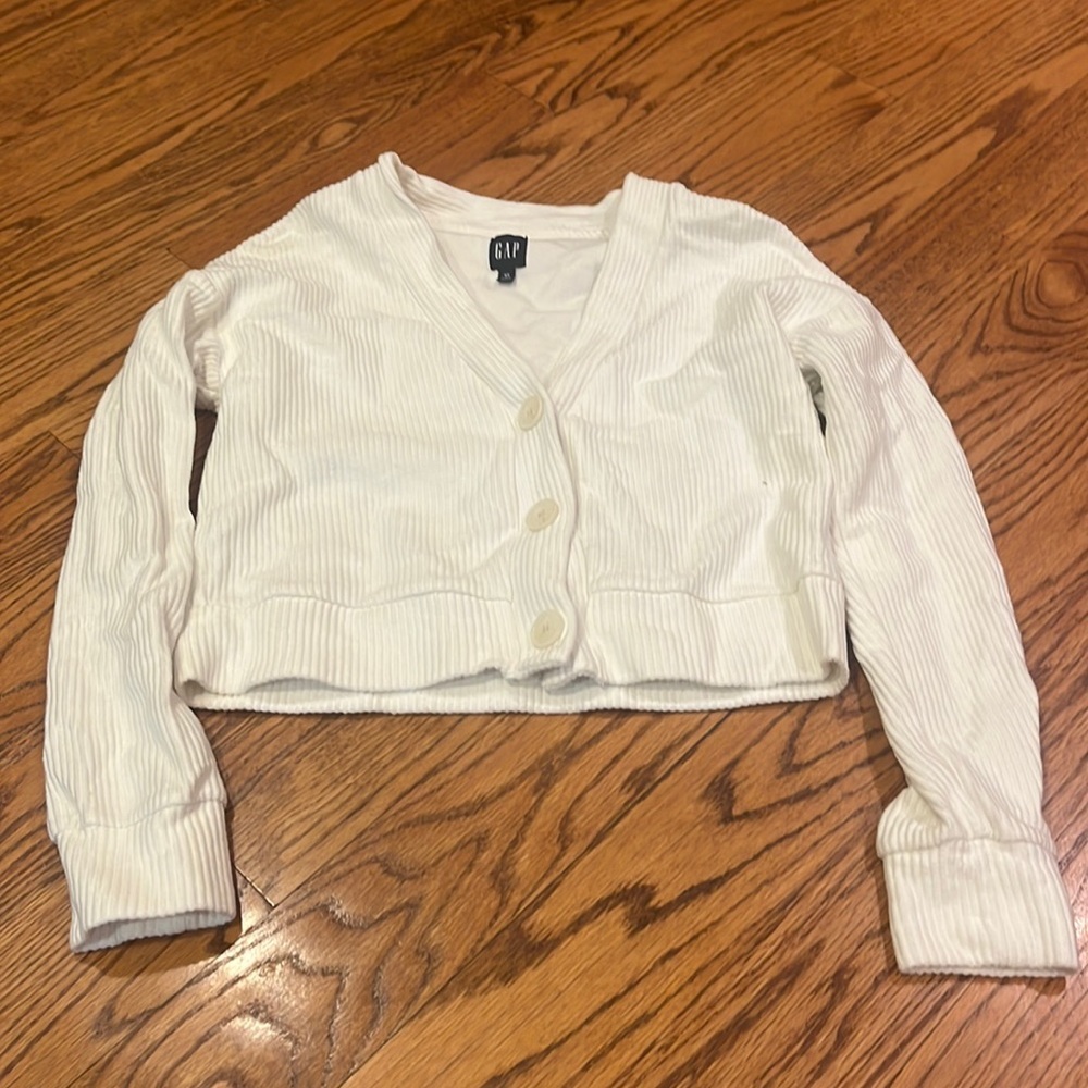 Gap Woman’s White Cardigan Size XS